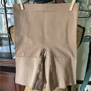 SPANX Shapewear
